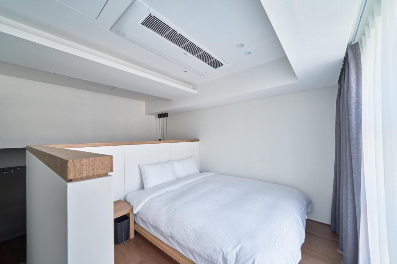 Space And Mood Busan Extérieur photo